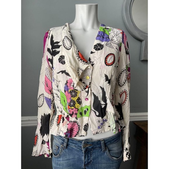 CHACOK Printed Silk V Neck Button Front Blouse - 2 - Picture 4 of 6